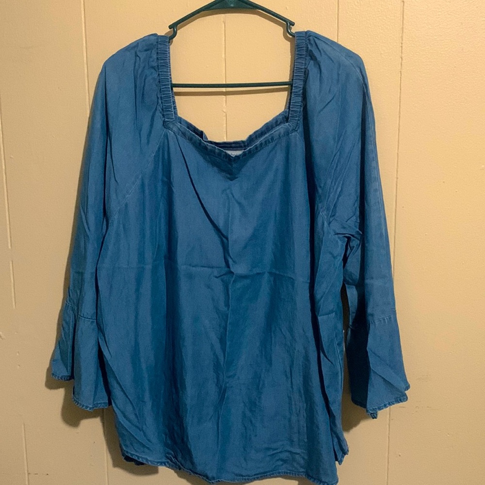 Liz Claiborne denim top